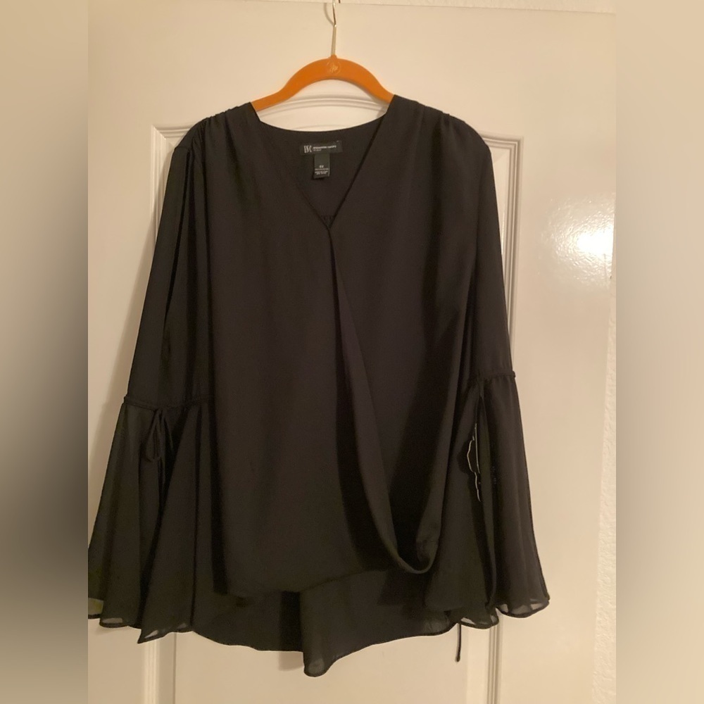 Inc Black Blouse Size 0X NWT